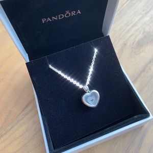 Pandora Sparkling Heart Openable Silver Necklace🌟